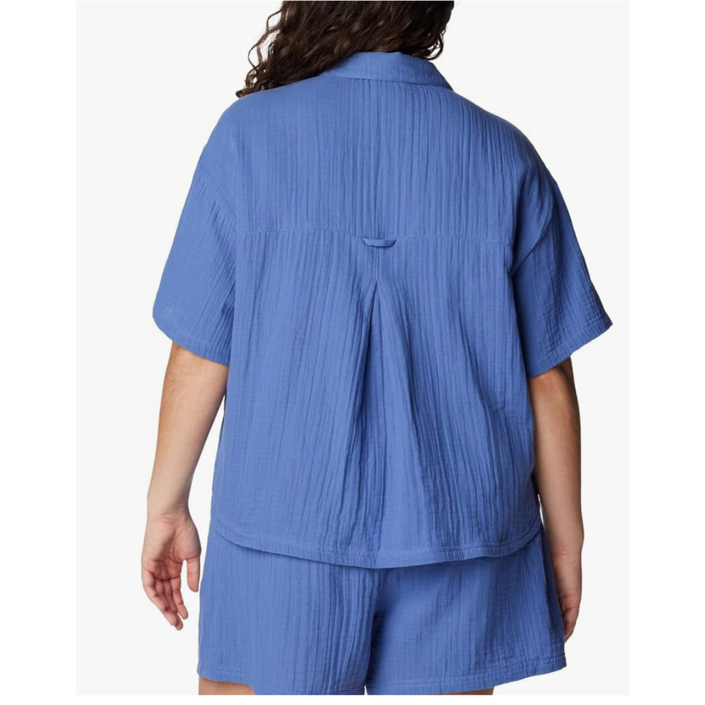 Columbia Women's Holly Hideaway Breezy Top 3X EVE View 2